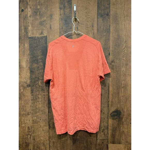 Lululemon Men’s Metal Vent Short Sleeve Shirt Salmon Large EUC - Picture 2 of 3